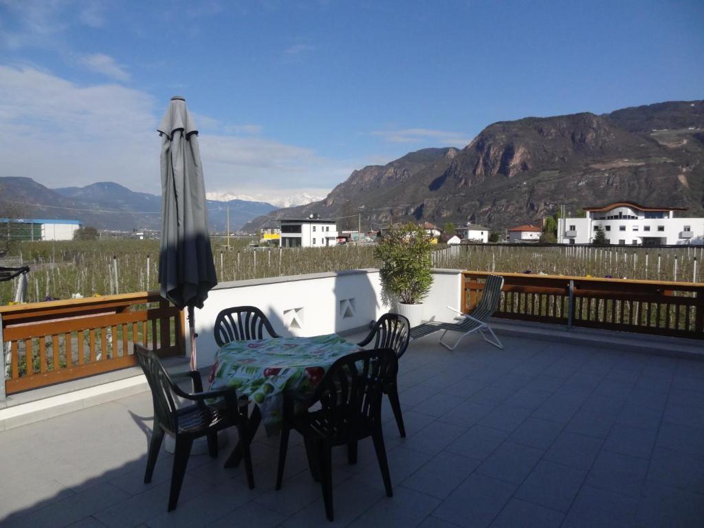 Apartments Klotz Больцано Екстер'єр фото